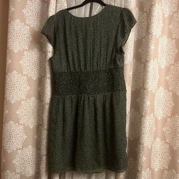Nordstrom BP Olive Green Print V-Neck Mini Dress Smocked Waist Cap Sleeve- xl - Picture 5 of 5